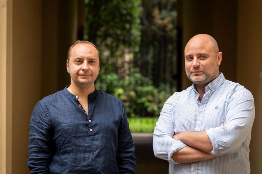 Da sinistra a destra: Gaetano De Maio, COO e co-fondatore di Qomodo e Gianluca Cocco, CEO e co-fondatore di Qomodo